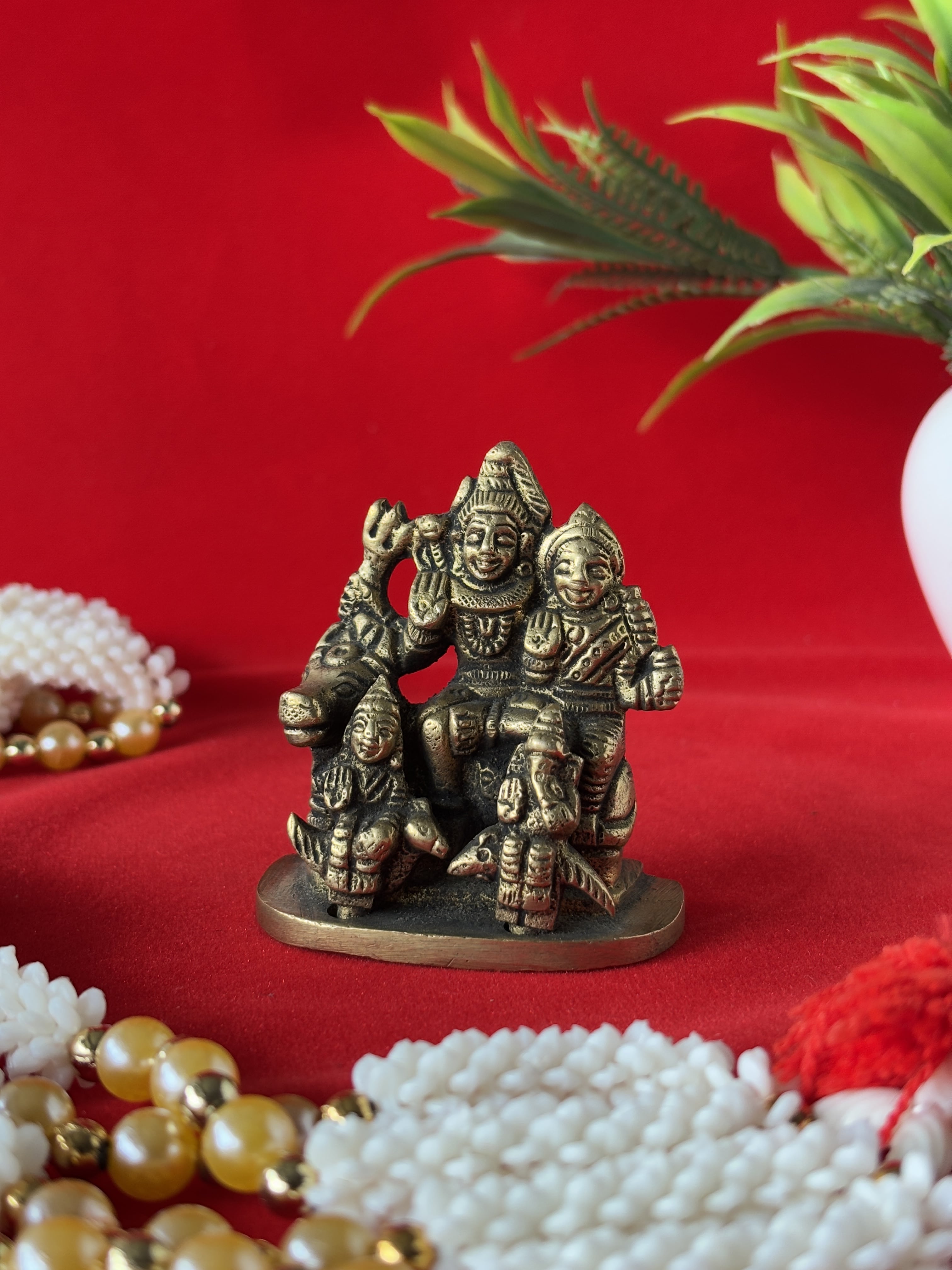 Shiv Parivar Brass Idol - 2.36 inch | 215 gm