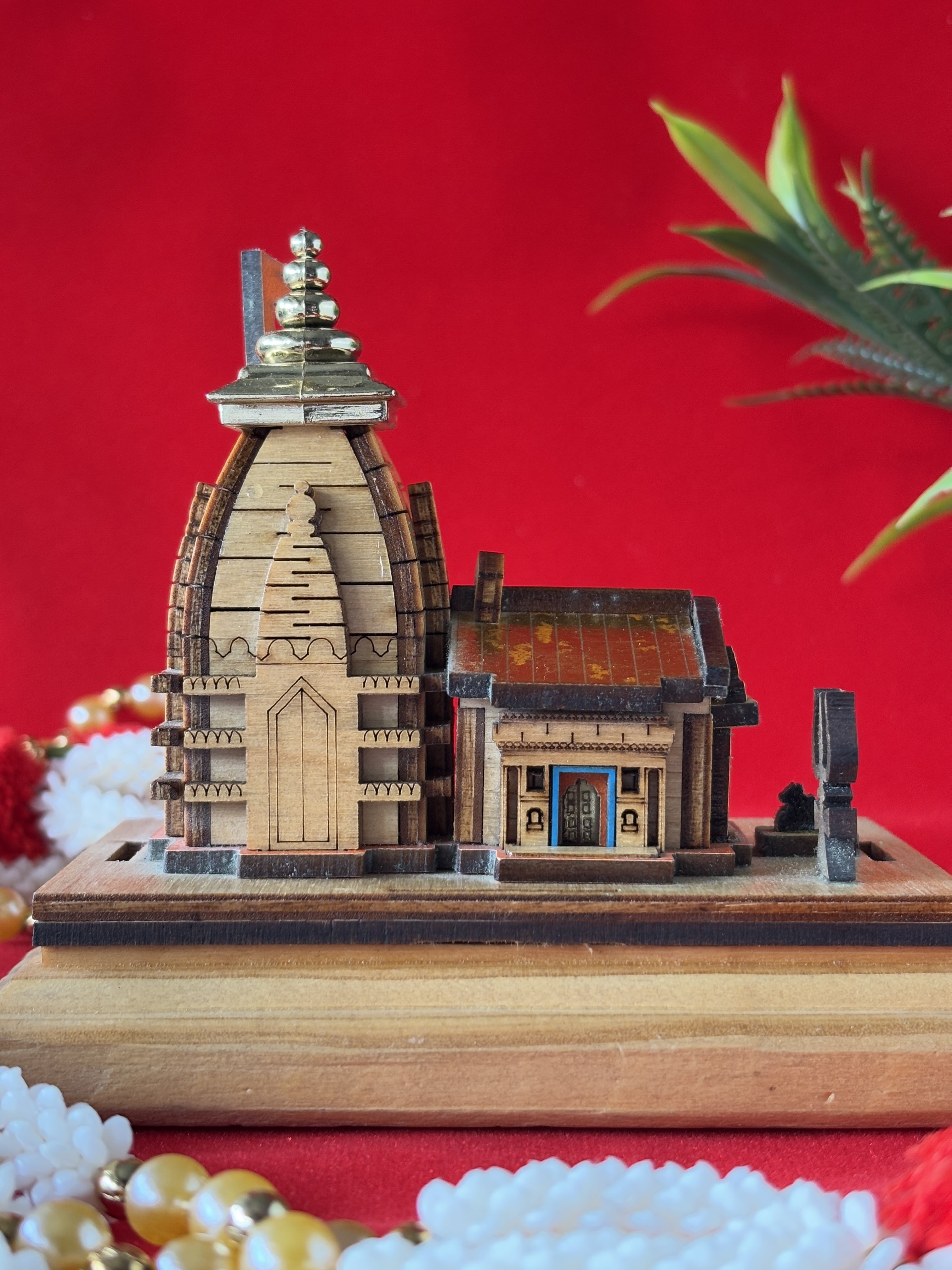 Wooden Miniature of Shri Kedarnath Dham