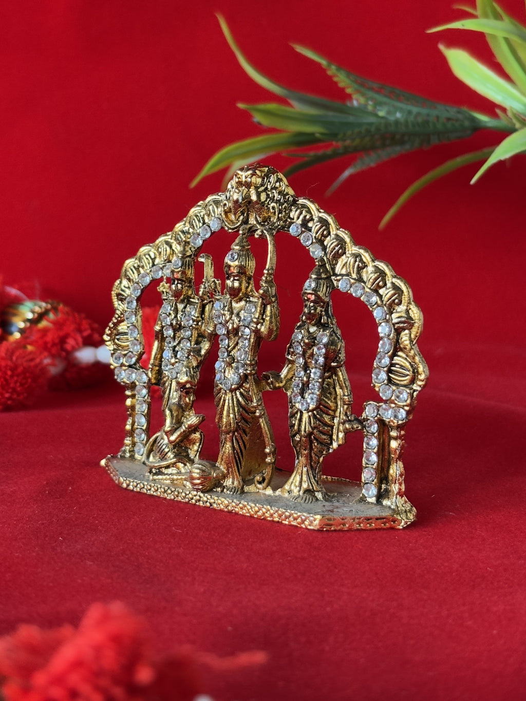 Shri Ram Darbar Divine Jewel Idol – Car Dashboard / Office / Home